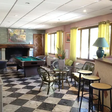 De La La Croix-Valmer